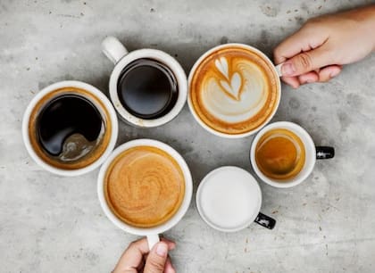 Agregados al café como la leche, la crema y el azúcar pueden elevar aún más los niveles de azúcar en la sangre, lo que podría obstaculizar el funcionamiento de los medicamentos para la diabetes