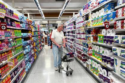 Durante marzo, los precios de alimentos y bebidas subieron el 5,9 por ciento