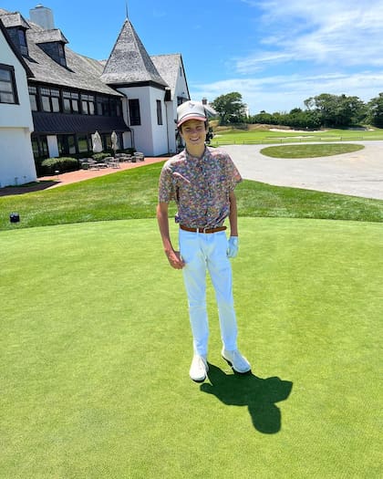Él es Jack, hoy tiene 15 años, y es hijo de Tom Brady y la actriz Bridget Moynahan