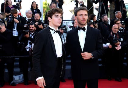 Franco Colapinto y Pierre Gasly, los pilotos de Alpine en el Festival de Cannes