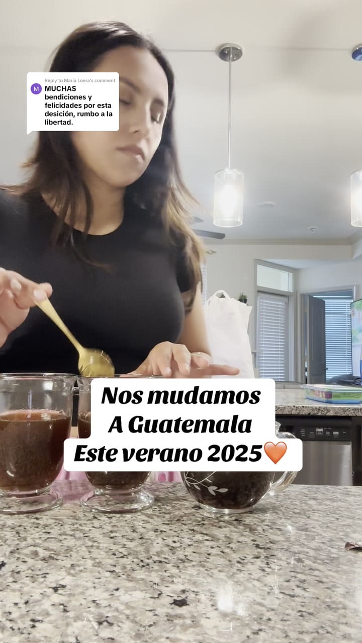 Es latina, vivió en EE.UU. y decidió volver a su país
