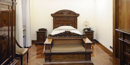 La habitación del Papa Francisco, en el departamento del segundo piso de la Casa Santa Marta