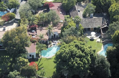 La mansión de Marilyn Monroe y la de sus vecinos, quienes quieren demoler la casa que fue de la actriz para ampliar la suya