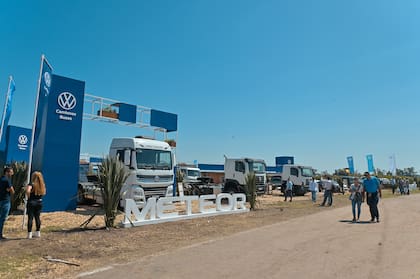 Los Meteor fueron protagonistas en el stand de Volkswagen
