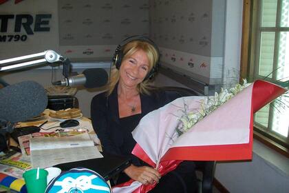 María Isabel Sánchez, la locutora acompaña a Eduardo Feinmann y lidera su propio espacio en la tarde de Mitre