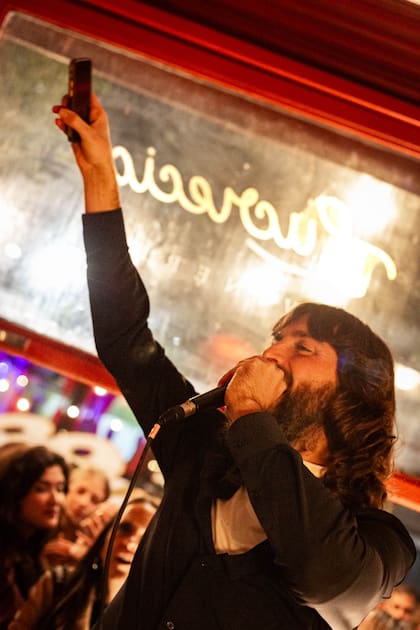 Sandwich Piano Bar, el ciclo que en solo dos meses se transformó en el éxito de Lucrecia Vinos