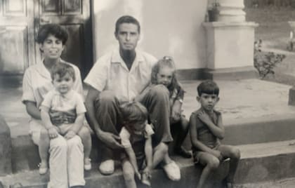 Toda la familia. Siempre unida.