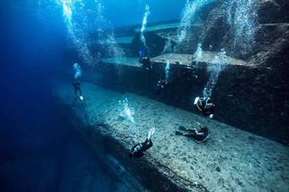 Yonaguni es visitado por buzos de todas partes del mundo